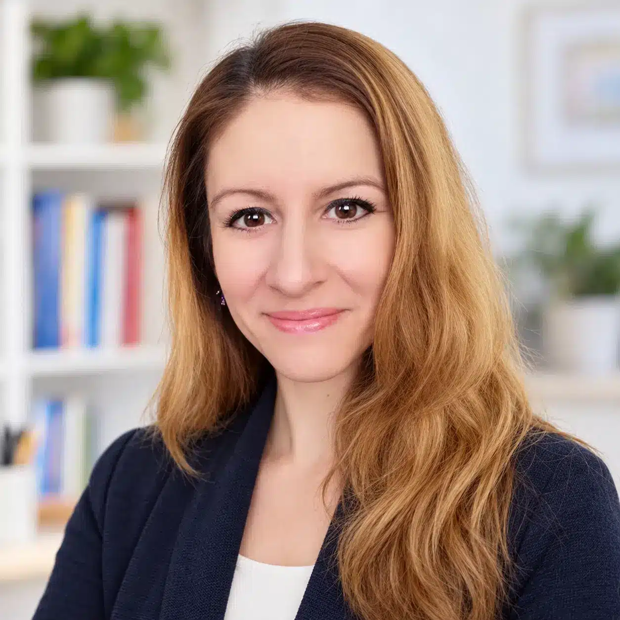 Martina Šurinová Mravíková Martina Šurinová Mravíková